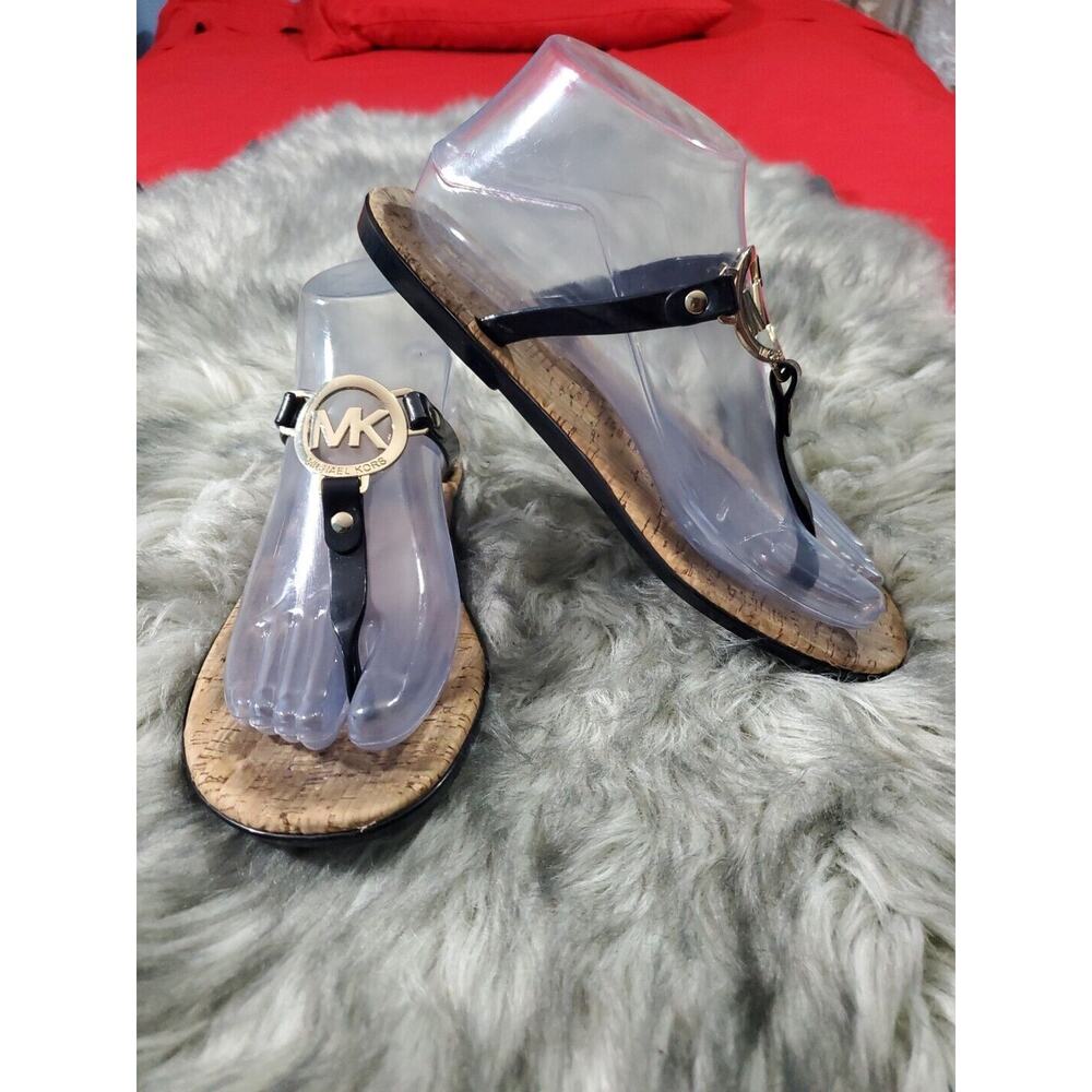 Michael Kors Women's Size 8 leather Thong Flip-Flop Slip On Black Logo Sandals - Picture 6 of 14